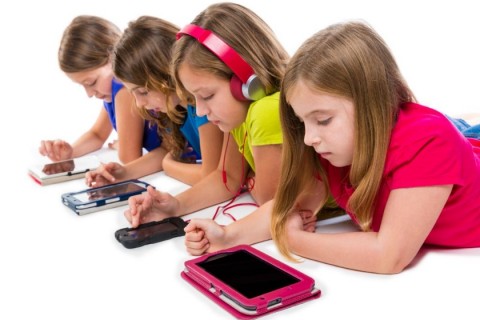 Pengaruh Gadget pada Pendidikan Anak Usia Dini